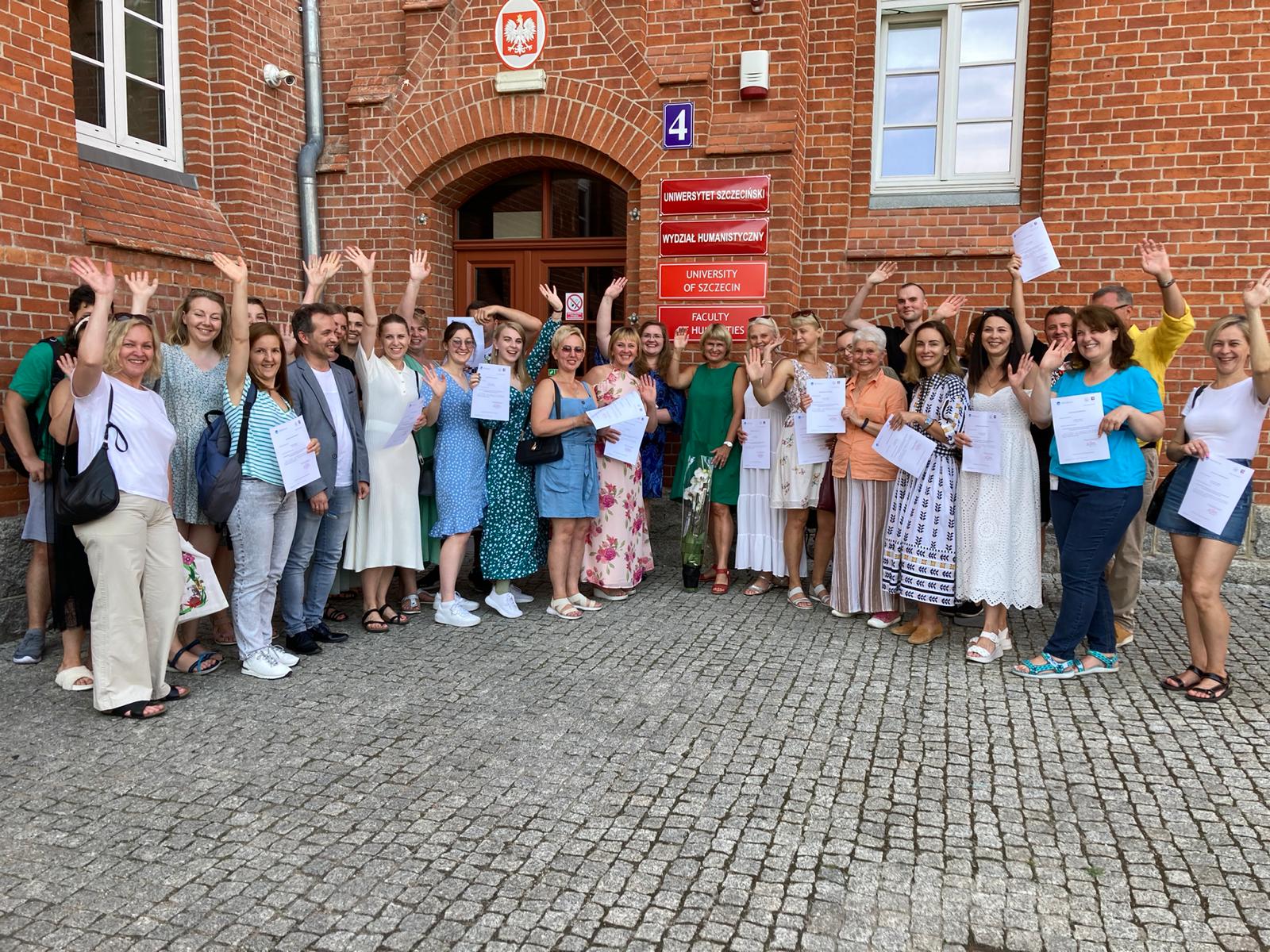 Zakończenie kolejnego kursu języka polskiego dla osób z Ukrainy, realizowanego we współpracy z Urzędem Miasta Szczecin